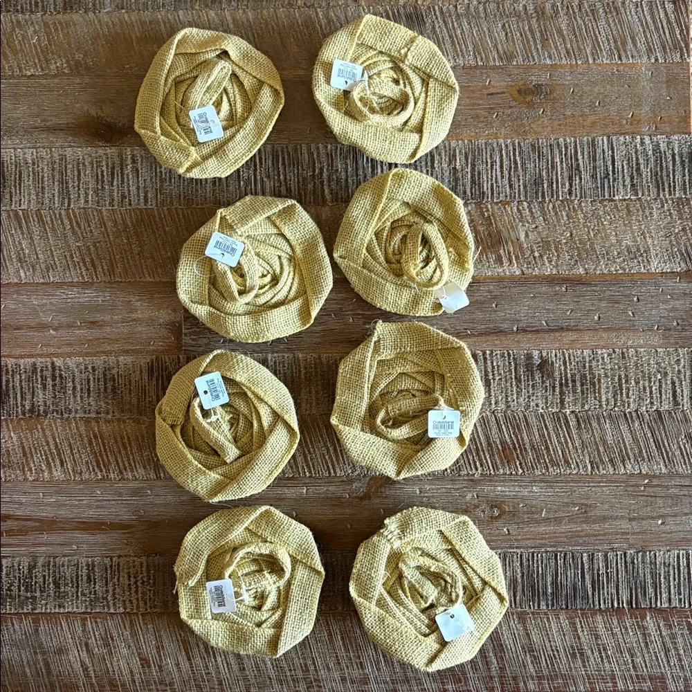 NWT Crate&Barrel Burlap Rosette Napkin Rings